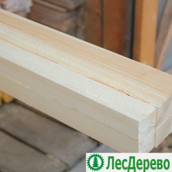 Строганный брусок из сосны 40x50x3000 мм Строганный брусок из сосны 40x50x3000 мм